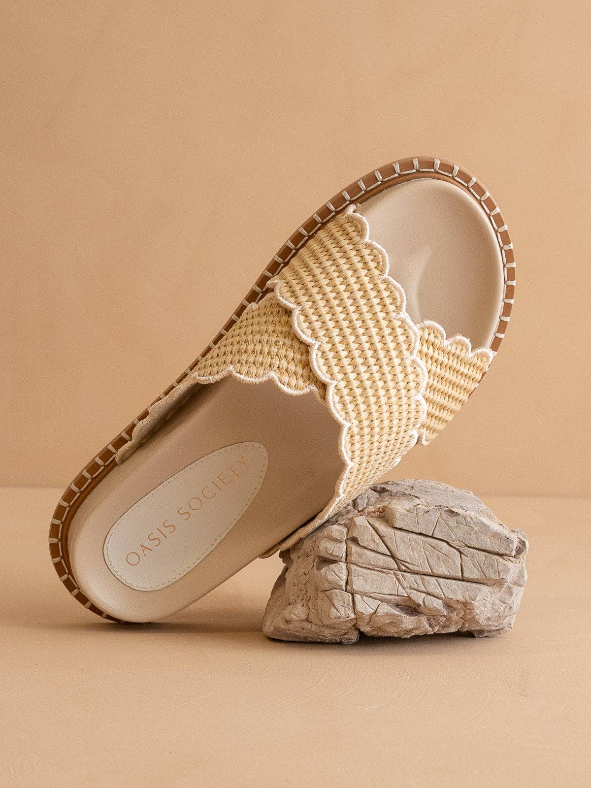 Fabby Raffia Slide