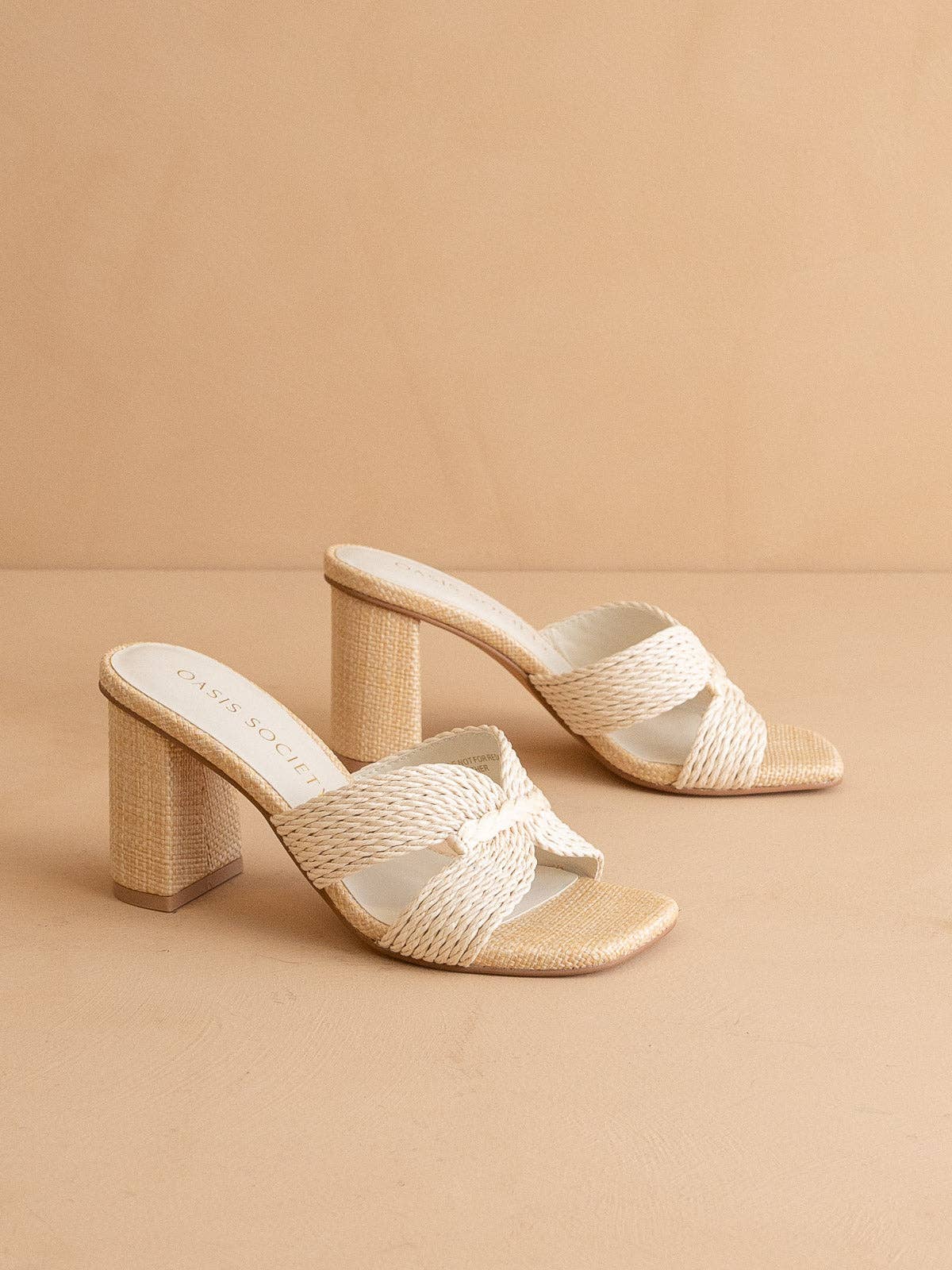 Santiago Raffia Heel